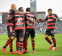Festejo de gol de Tijuana, gol de Miler Bolaños