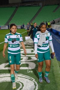 Yahaira Flores, Joseline Hernández