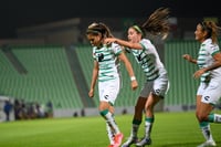 Gol de Alexxandra Ramírez, Daniela Delgado, Alexxandra Ramír