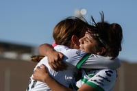 Festejo de gol, Paulina Peña, Paulina Peña, Britany Hernánde