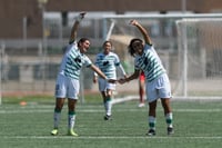 Celebran gol de Paulina Peña, Paulina Peña, Judith Félix