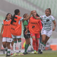 Celebran gol de Alexia, Paola Calderón, Olga Trasviña, Alexi