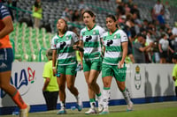 Lourdes De León, Brenda López, Ana Peregrina