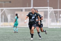 Celebran gol, Britany Hernández