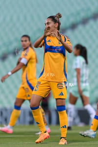 gol, María Elizondo