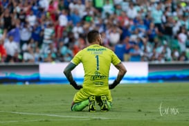 Jonathan Orozco, después de que le meten gol @tar.mx