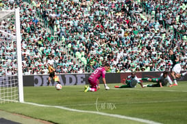 gol del cabecita, Rodolfo Cota Robles, portero León @tar.mx