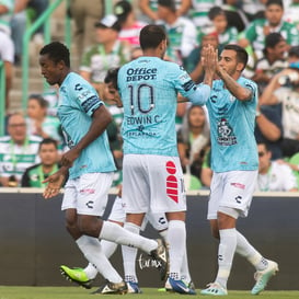 festejo de gol de Pachuca, Edwin Cardona @tar.mx