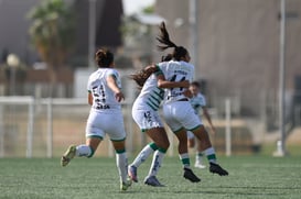 festejo de gol, Paulina Peña @tar.mx