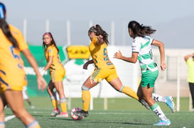 Santos Laguna vs Tigres femenil sub 18 J8 @tar.mx