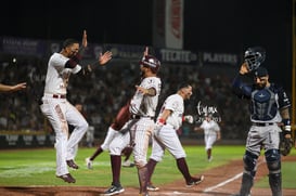 Algodoneros Unión Laguna vs Sultanes de Monterrey @tar.mx