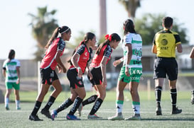 celebran gol, Valeria González @tar.mx