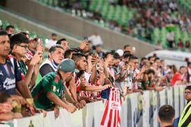 Afición en el Estadio Corona @tar.mx