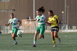 Maria Castillo, María De León @tar.mx