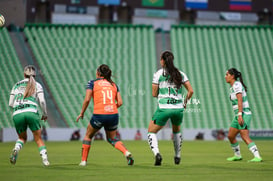 María Yokoyama, Samantha Martínez @tar.mx