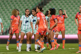 Santos Laguna vs Mazatlán FC femenil @tar.mx