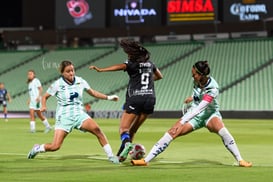 María Peraza, Victoria Ceceña, Havi Ibarra @tar.mx