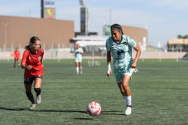 Karola Quintos, Ailin Serna @tar.mx