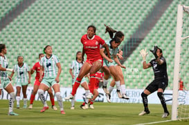 Santos Laguna vs Toluca FC femenil @tar.mx