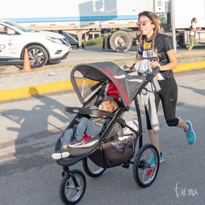 corredora carreola bebé | Carrera CRIT TELETÓN 2018