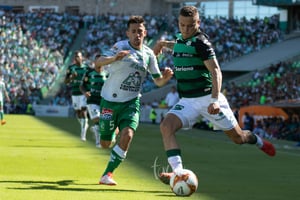 Fernando Navarro Morán, Jonathan cabecita Rodríguez | Santos vs Leon jornada 9 apertura 2018