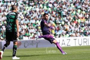 despeje, Jonathan Orozco | Santos vs Leon jornada 9 apertura 2018