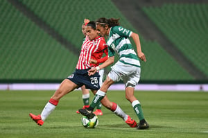 Dania Pérez, Nancy Quiñones | Santos vs Chivas J12 C2019 Liga MX Femenil