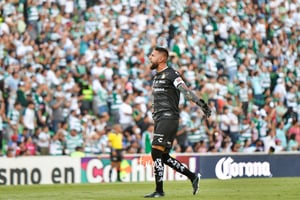 celebración de gol, Jonathan Orozco | Santos vs Chivas jornada 1 apertura 2019 Liga MX