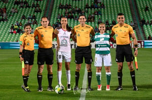Capitanas, Michelle González, Cinthya Peraza | Santos vs León J6 C2019 Liga MX Femenil
