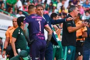 Almada conversa con Orozco | Santos vs Querétaro C2019 Liga MX