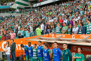 Himno Nacional en el TSM por el día de la Bandera | Santos vs Toluca J8 Liga MX