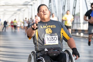 Miguel Ángel | Maratón LALA 2020, puente plateado