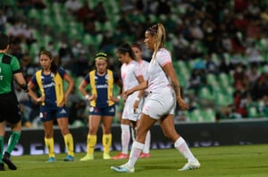 Penal cobrado por Alexia Villanueva, Alexia Villanueva | Santos vs Atlético San Luis J14 A2021 Liga MX femenil