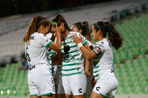 Gol de Daniela Delgado 15, Cinthya Peraza, Daniela Delgado, | Santos vs Chivas J9 A2021 Liga MX femenil