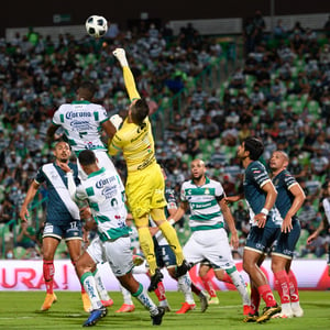 Félix Torres, Juan Segovia | Santos vs Puebla J9 A2021 Liga MX