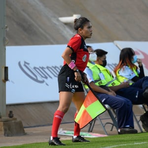 Carolina Briones árbitro | Santos vs Pumas J13 A2021 Liga MX femenil
