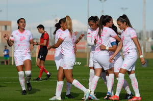 festejo de gol de Cinthya Peraza, Cinthya Peraza, Daniela De | Santos vs Pumas J13 A2021 Liga MX femenil