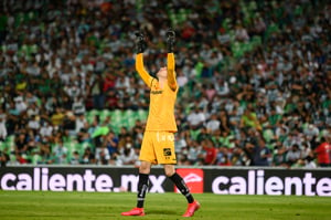 celebra gol de Toluca, Gustavo Gutiérrez | Santos vs Toluca J15 A2021 Liga MX