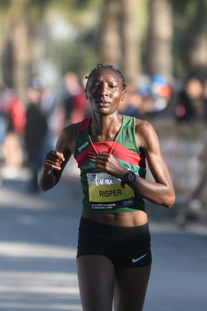 Risper Biyaki Gesabwa | 10K femenil Marathon TV