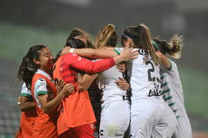 festejo gol de Peraza, Cinthya Peraza | Santos Laguna vs FC Juárez femenil, jornada 16