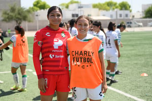 Perla Ramirez, Arlett Casas | Santos vs Leon J18 C2022 Liga MX