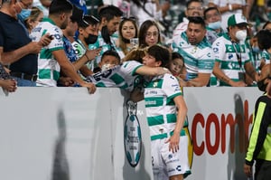 afición, Jordán Carrillo | Santos vs Queretaro J14 C2022 Liga MX