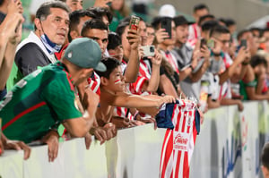 Afición en el Estadio Corona | Santos vs Chivas J6 A2023 Liga MX
