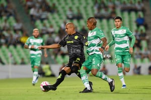 Luis Rodríguez, Pedro Aquino | Santos vs FC Juárez