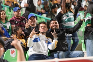 Afición en el Estadio Corona | Guerreros del Santos Laguna vs Tigres UANL J1 C2023 Liga MX