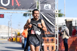 Miguel Ángel Hernández Rubio , campeon | 10K Peñoles 2024