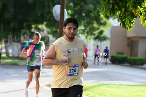 7K Sólo para ayudar