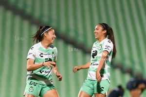 celebran gol de Lia, Lia Romero, Michel Ruiz | Santos vs Pumas femenil