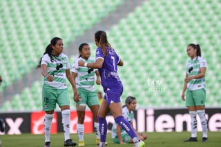 Hannia De Ávila, Portera SAN #1, Carlee Giammona, Media MON #6, Santos vs Monterrey