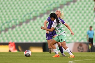 Brenda León, Media SAN #7, Carlee Giammona, Media MON #6, Santos vs Monterrey